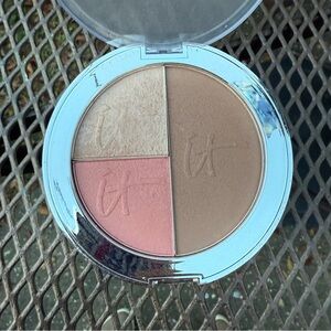 IT Cosmetics Live Love Laugh Vitality Face Disc ANTI AGING 0.54 Oz Bronzer Blush